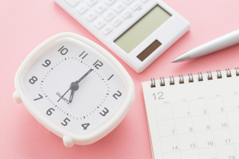 夜勤は何時から何時までのことを指しているの?国で決まりはあるの? コンビニ派遣で日払い・スキマバイトコンビニスタッフプロモーション 夜勤は何時から何時までのことを指しているの?国で決まりはあるの? コンビニ派遣で日払い・スキマバイトコンビニスタッフプロモーション